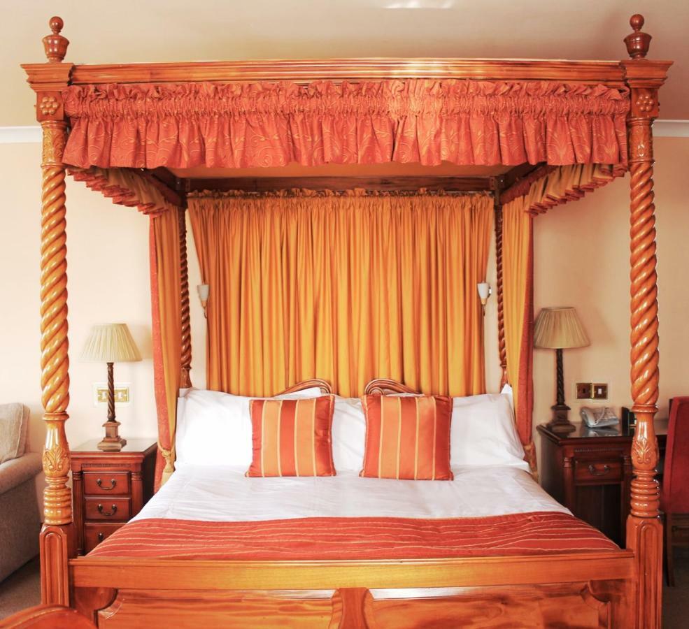Mallyan Spout Hotel Ґоатленд Екстер'єр фото